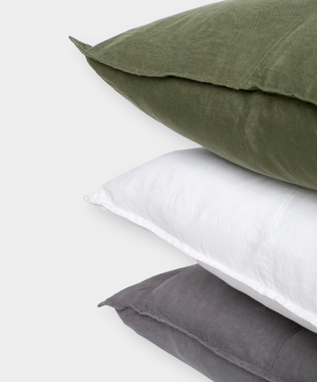 Flou. Design 100% Linen Throw Cushion - White (7739129004281)